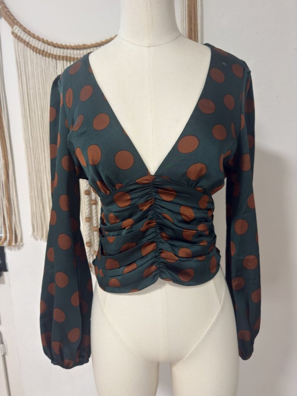 Feel In Green Rust Polka Dot Ruched Satin Top Long Sleeve V-Neck Smocked Size S